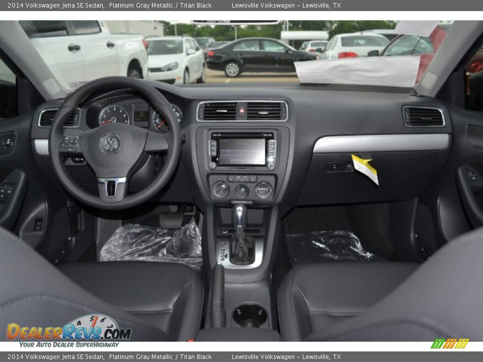 2014 Volkswagen Jetta SE Sedan Platinum Gray Metallic / Titan Black Photo #5