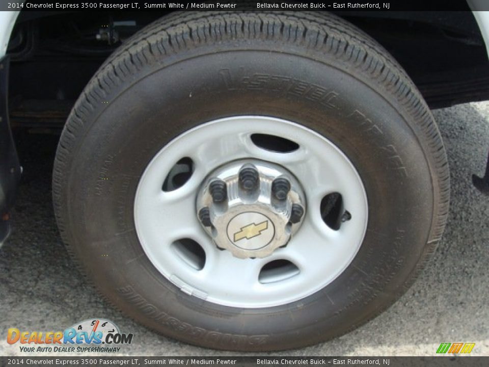 2014 Chevrolet Express 3500 Passenger LT Wheel Photo #14