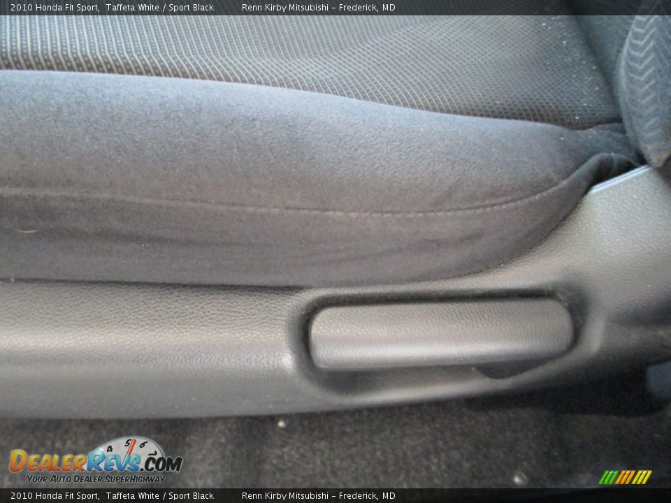 2010 Honda Fit Sport Taffeta White / Sport Black Photo #13