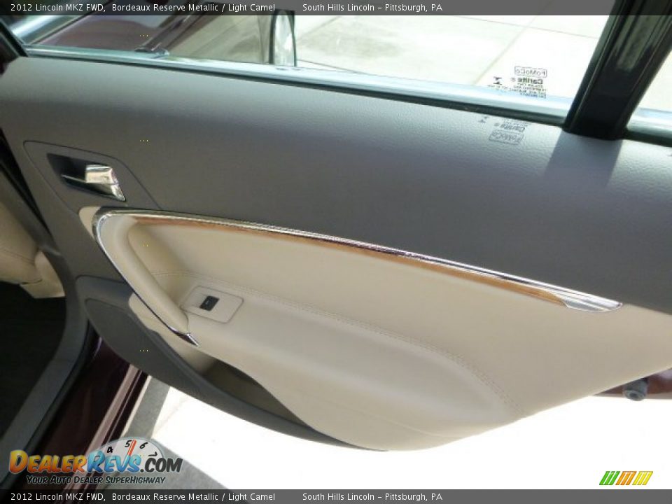 2012 Lincoln MKZ FWD Bordeaux Reserve Metallic / Light Camel Photo #15