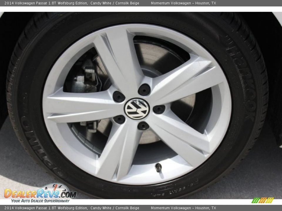 2014 Volkswagen Passat 1.8T Wolfsburg Edition Candy White / Cornsilk Beige Photo #4