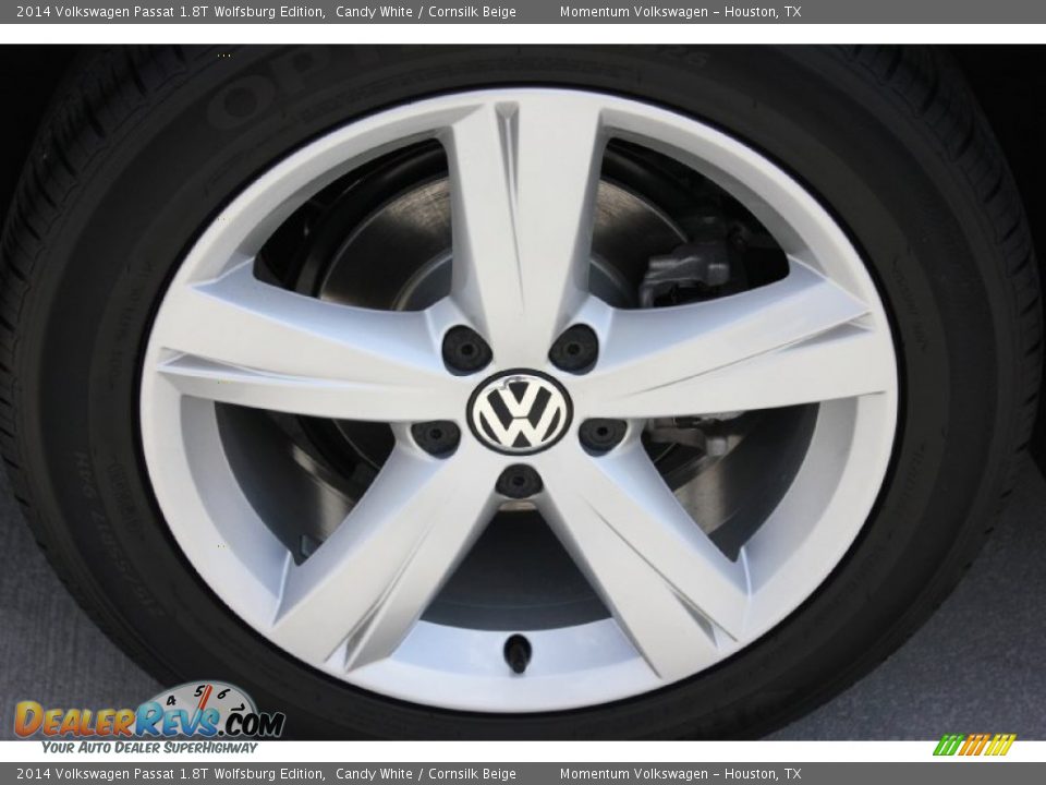 2014 Volkswagen Passat 1.8T Wolfsburg Edition Candy White / Cornsilk Beige Photo #10