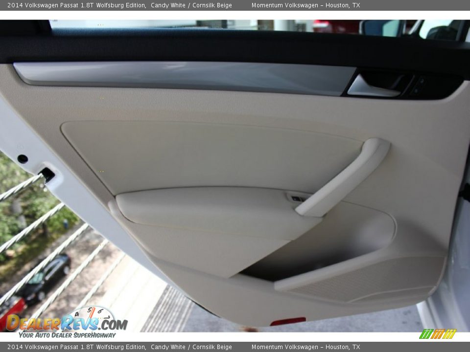 2014 Volkswagen Passat 1.8T Wolfsburg Edition Candy White / Cornsilk Beige Photo #27