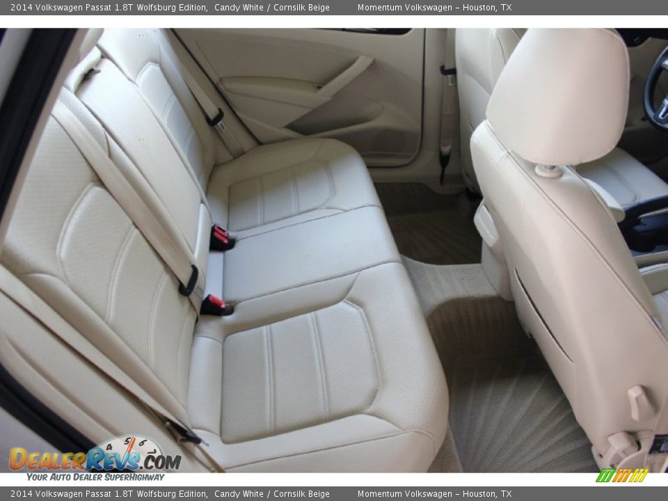 2014 Volkswagen Passat 1.8T Wolfsburg Edition Candy White / Cornsilk Beige Photo #35