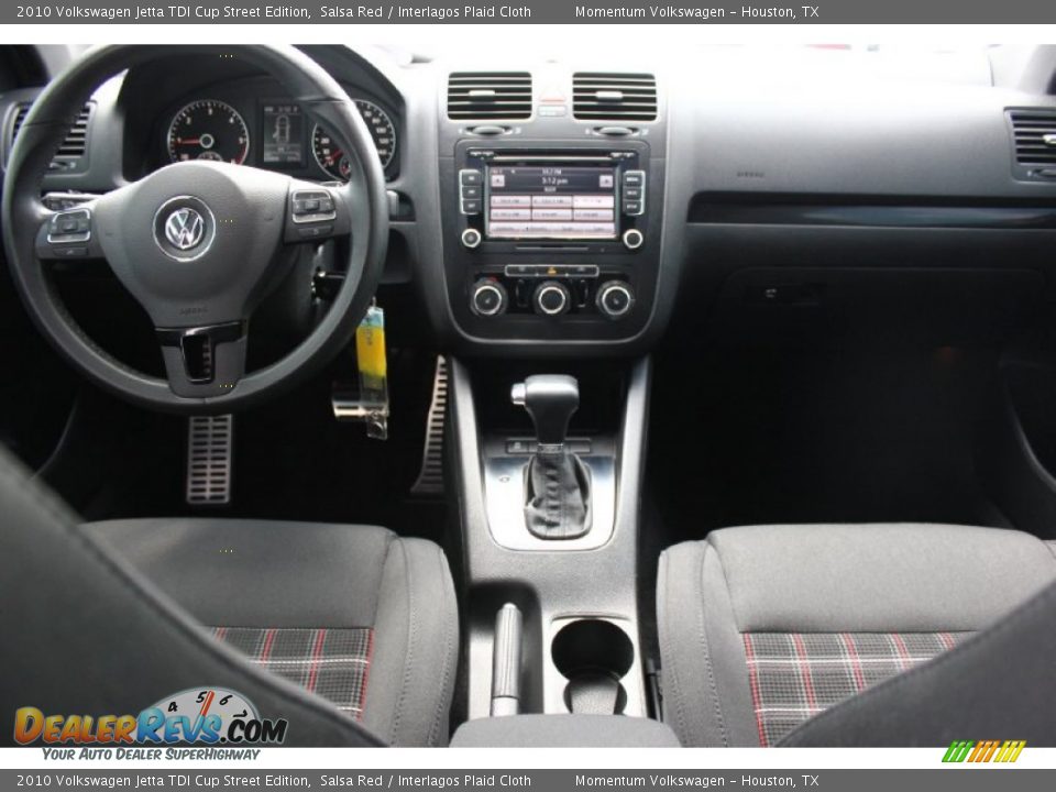 Dashboard of 2010 Volkswagen Jetta TDI Cup Street Edition Photo #30