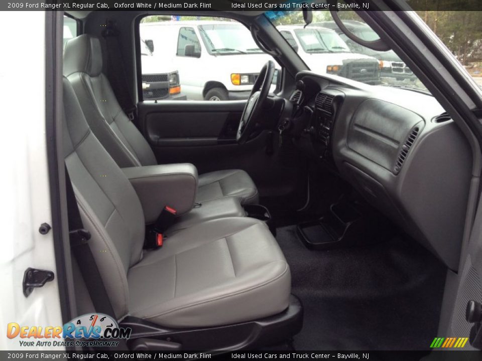 2009 Ford Ranger XL Regular Cab Oxford White / Medium Dark Flint Photo #16