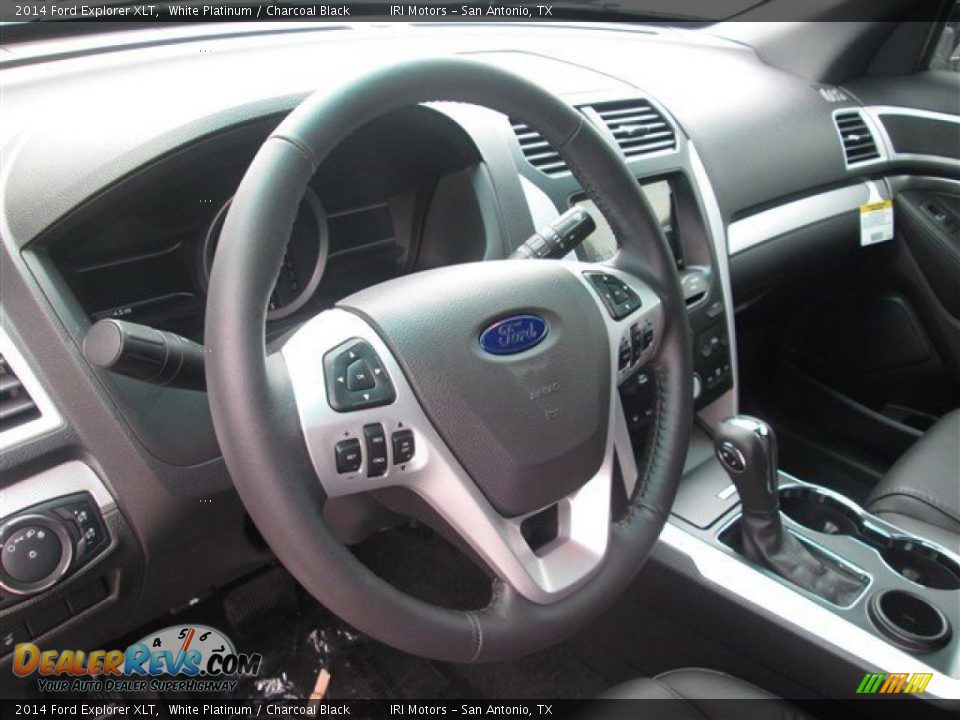 2014 Ford Explorer XLT White Platinum / Charcoal Black Photo #10