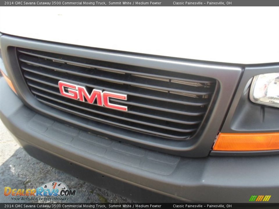 2014 GMC Savana Cutaway 3500 Commercial Moving Truck Summit White / Medium Pewter Photo #2