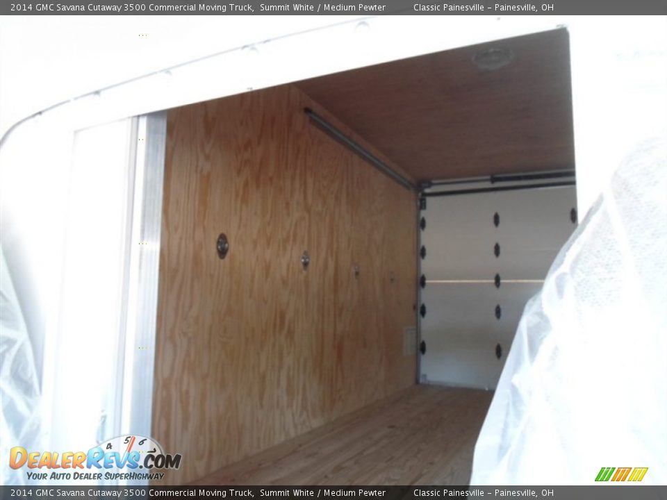 2014 GMC Savana Cutaway 3500 Commercial Moving Truck Summit White / Medium Pewter Photo #5