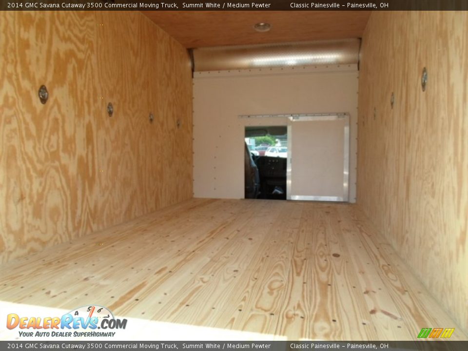 2014 GMC Savana Cutaway 3500 Commercial Moving Truck Summit White / Medium Pewter Photo #8