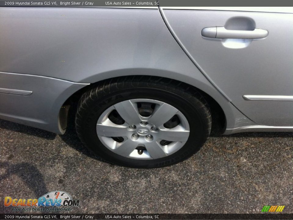 2009 Hyundai Sonata GLS V6 Bright Silver / Gray Photo #6