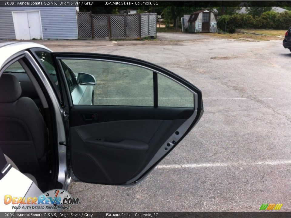 2009 Hyundai Sonata GLS V6 Bright Silver / Gray Photo #17