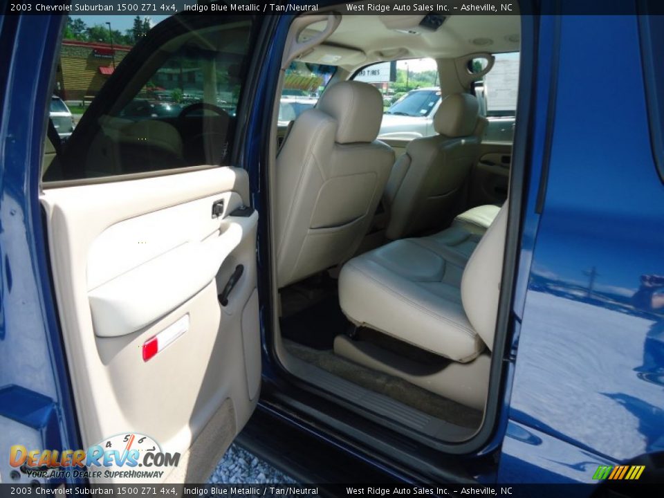 2003 Chevrolet Suburban 1500 Z71 4x4 Indigo Blue Metallic / Tan/Neutral Photo #17