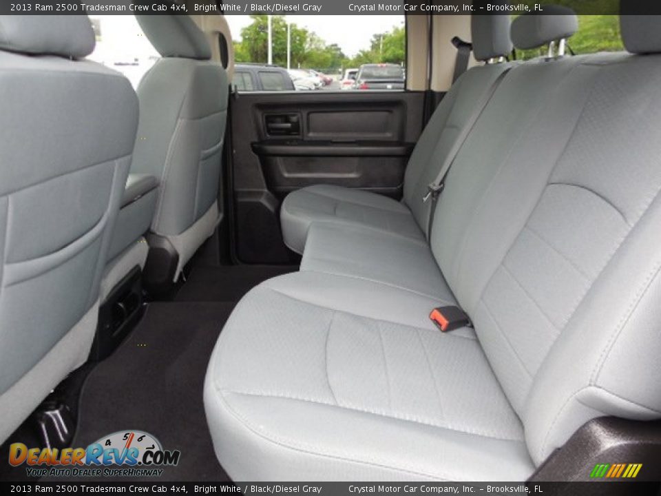2013 Ram 2500 Tradesman Crew Cab 4x4 Bright White / Black/Diesel Gray Photo #5