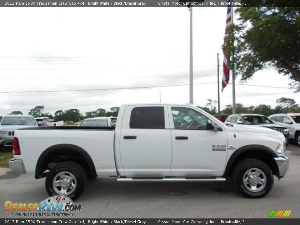 2013 Ram 2500 Tradesman Crew Cab 4x4 Bright White / Black/Diesel Gray Photo #9