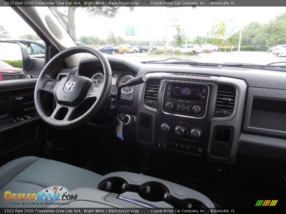 2013 Ram 2500 Tradesman Crew Cab 4x4 Bright White / Black/Diesel Gray Photo #11