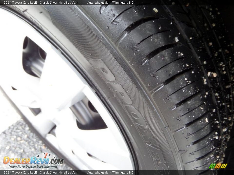 2014 Toyota Corolla LE Classic Silver Metallic / Ash Photo #8