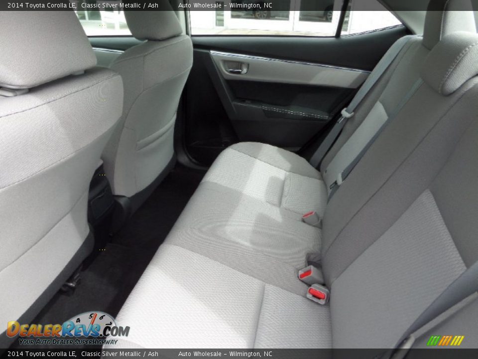 2014 Toyota Corolla LE Classic Silver Metallic / Ash Photo #12