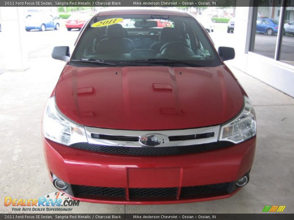 2011 Ford Focus SE Sedan Sangria Red Metallic / Charcoal Black Photo #22