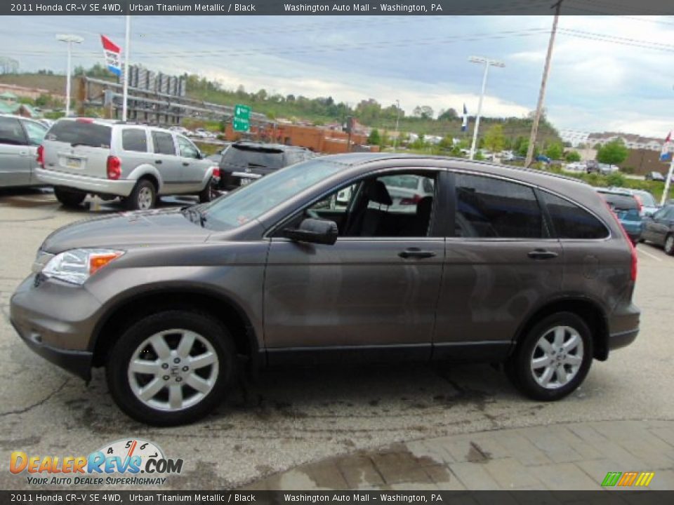 2011 Honda CR-V SE 4WD Urban Titanium Metallic / Black Photo #5
