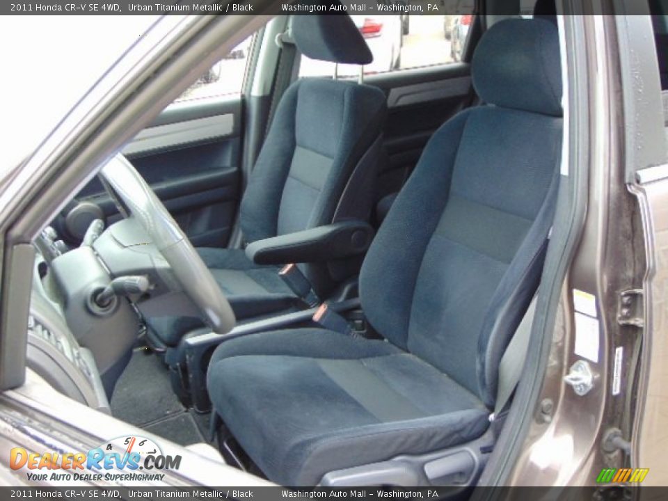 2011 Honda CR-V SE 4WD Urban Titanium Metallic / Black Photo #12
