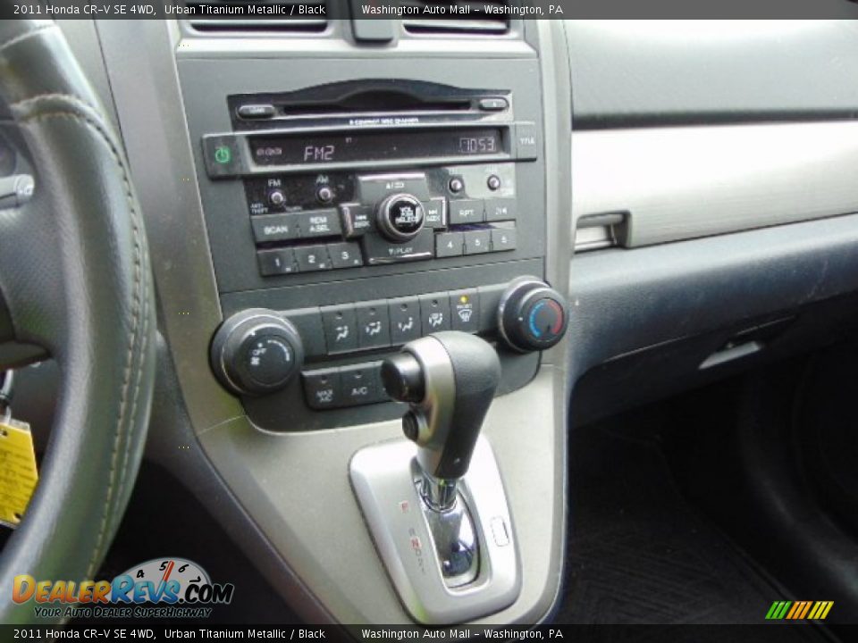 2011 Honda CR-V SE 4WD Urban Titanium Metallic / Black Photo #14