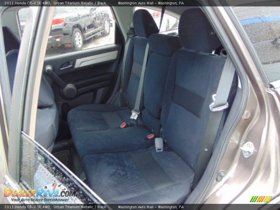 2011 Honda CR-V SE 4WD Urban Titanium Metallic / Black Photo #17