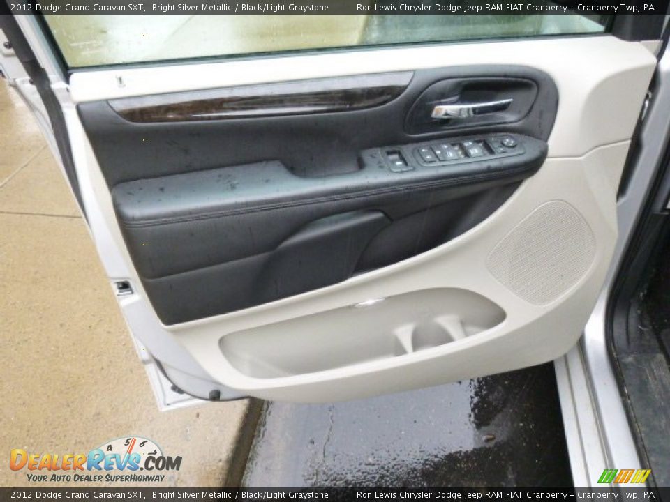2012 Dodge Grand Caravan SXT Bright Silver Metallic / Black/Light Graystone Photo #11