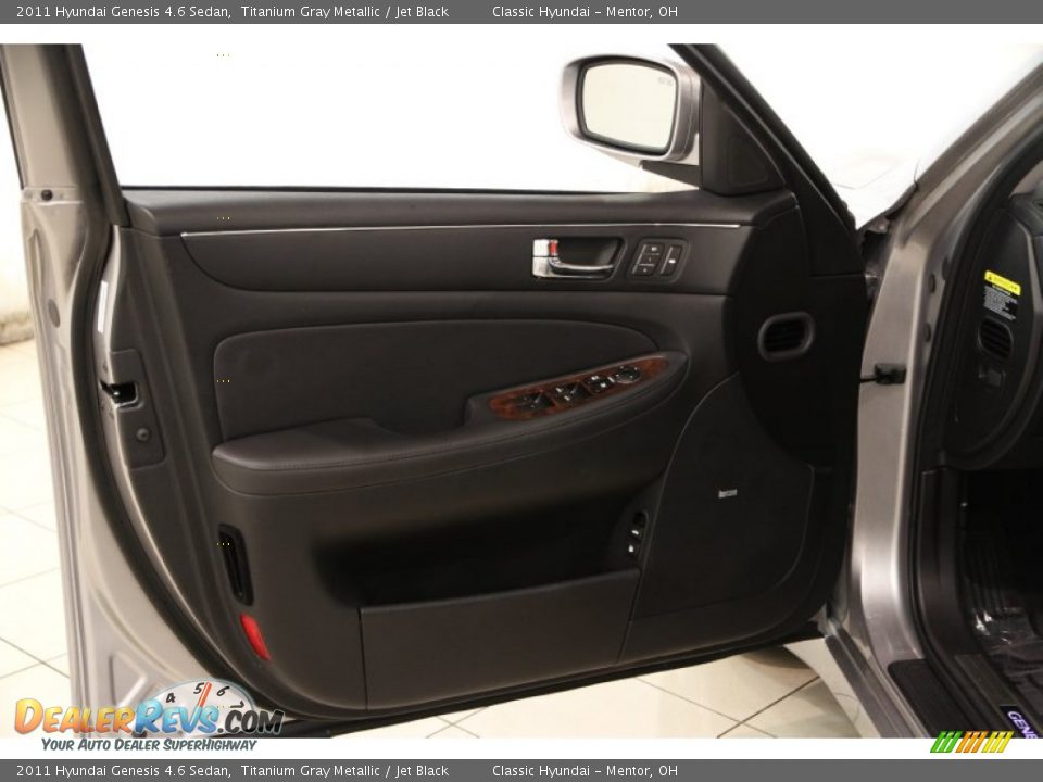2011 Hyundai Genesis 4.6 Sedan Titanium Gray Metallic / Jet Black Photo #4
