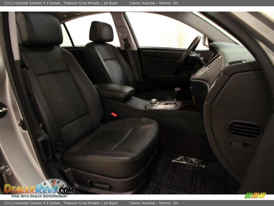 2011 Hyundai Genesis 4.6 Sedan Titanium Gray Metallic / Jet Black Photo #21