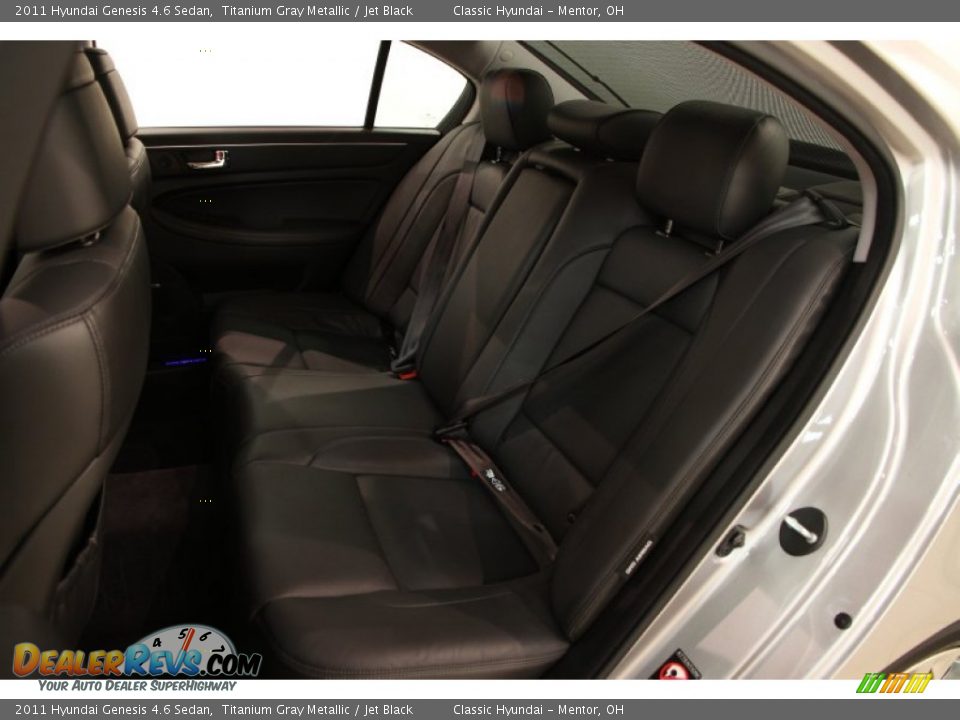 2011 Hyundai Genesis 4.6 Sedan Titanium Gray Metallic / Jet Black Photo #23