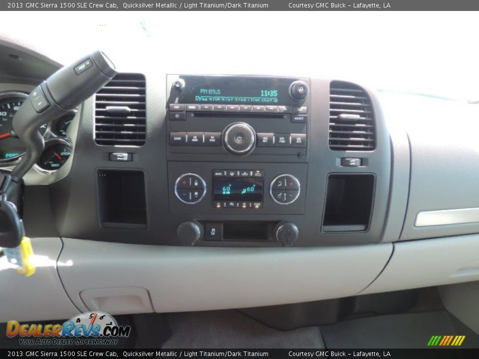 2013 GMC Sierra 1500 SLE Crew Cab Quicksilver Metallic / Light Titanium/Dark Titanium Photo #16