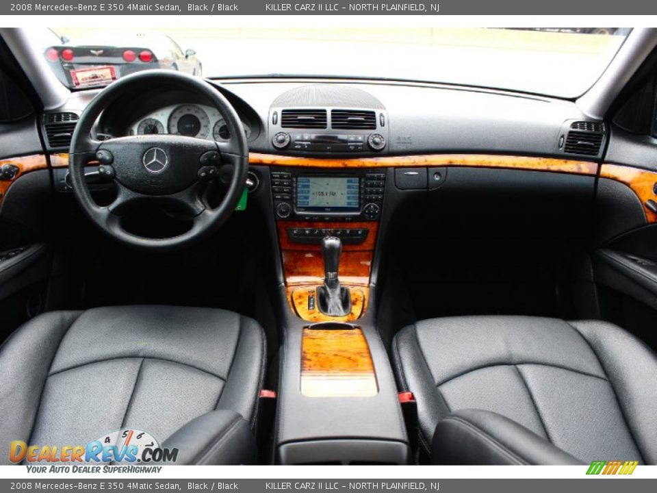 Dashboard of 2008 Mercedes-Benz E 350 4Matic Sedan Photo #8