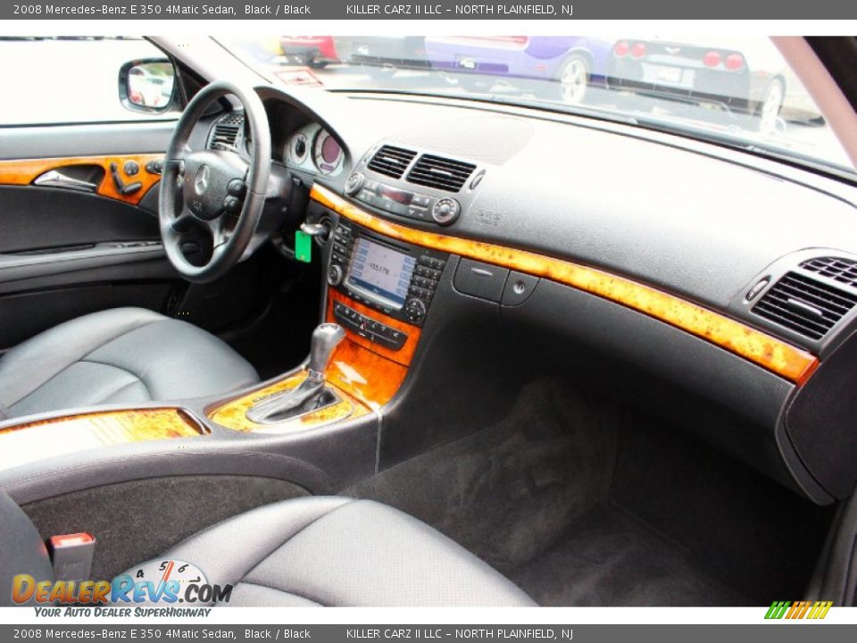 Dashboard of 2008 Mercedes-Benz E 350 4Matic Sedan Photo #23