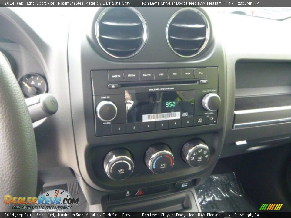 2014 Jeep Patriot Sport 4x4 Maximum Steel Metallic / Dark Slate Gray Photo #19