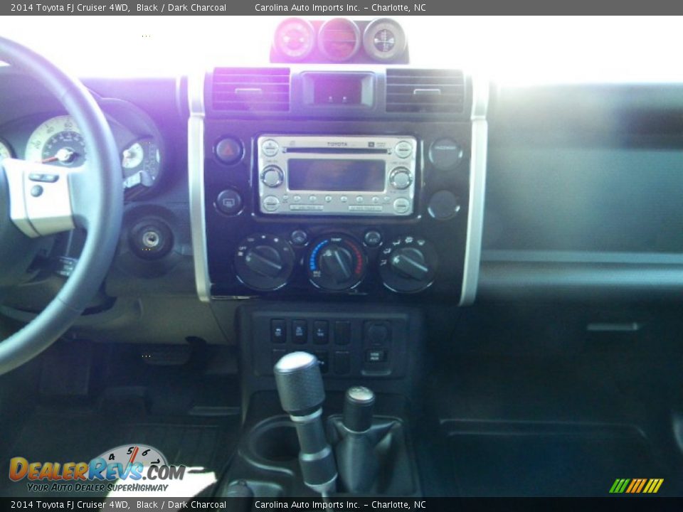 2014 Toyota FJ Cruiser 4WD Black / Dark Charcoal Photo #18