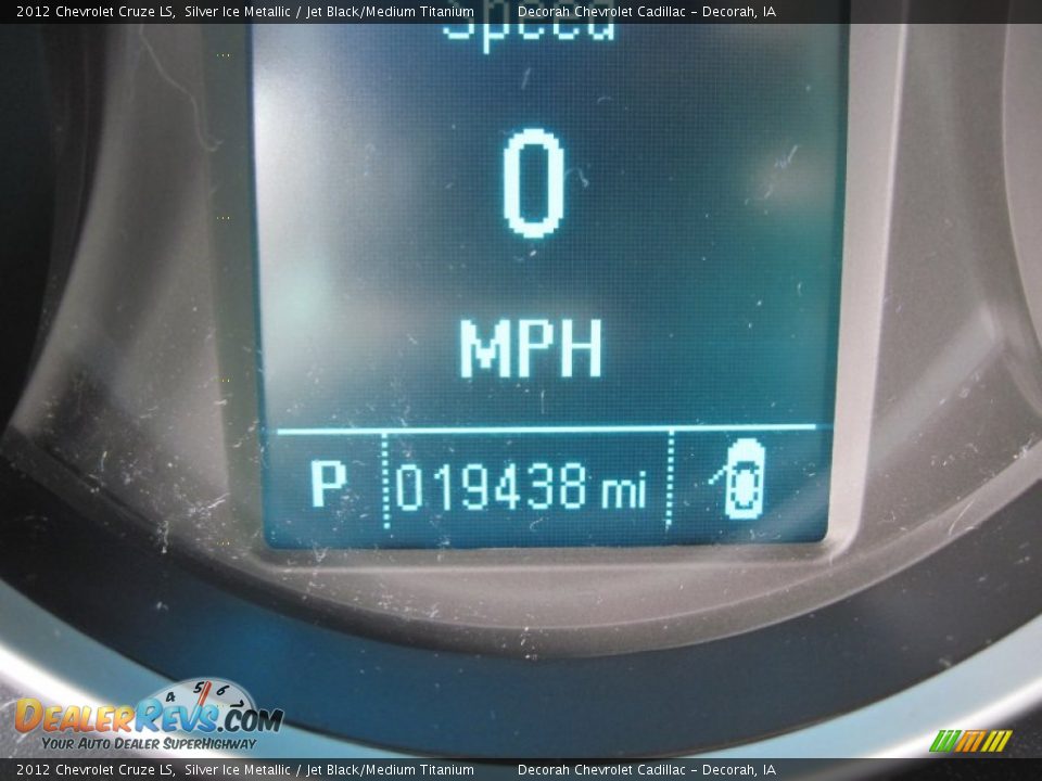 2012 Chevrolet Cruze LS Silver Ice Metallic / Jet Black/Medium Titanium Photo #14