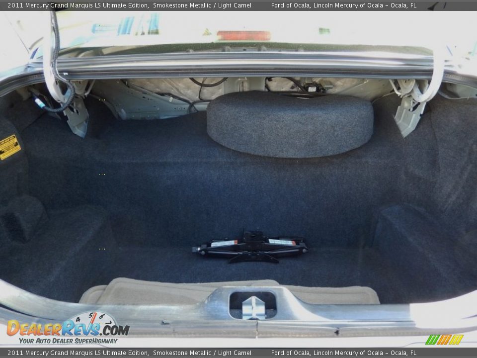 2011 Mercury Grand Marquis LS Ultimate Edition Smokestone Metallic / Light Camel Photo #11