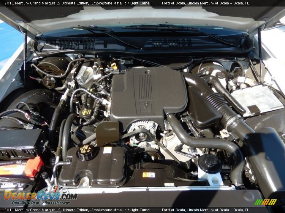 2011 Mercury Grand Marquis LS Ultimate Edition Smokestone Metallic / Light Camel Photo #26