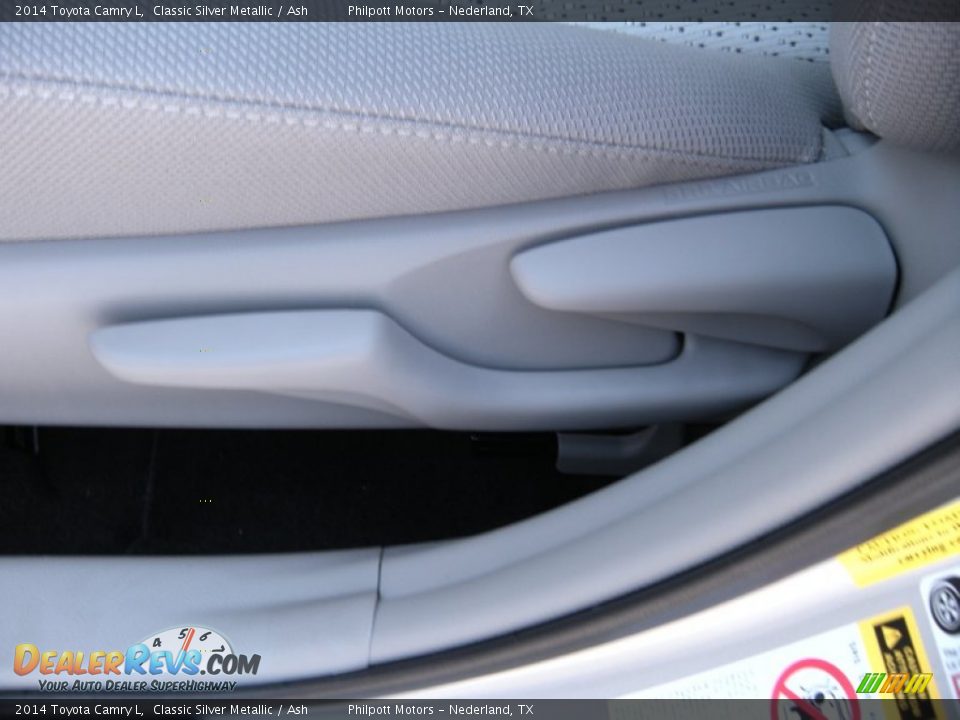 2014 Toyota Camry L Classic Silver Metallic / Ash Photo #24