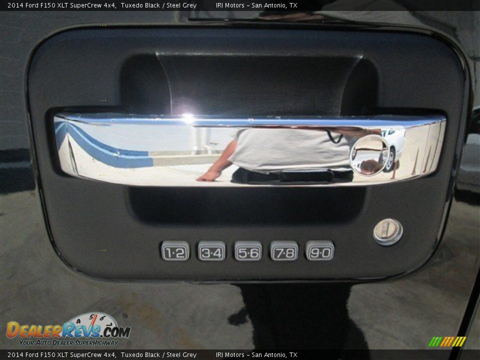 2014 Ford F150 XLT SuperCrew 4x4 Tuxedo Black / Steel Grey Photo #9
