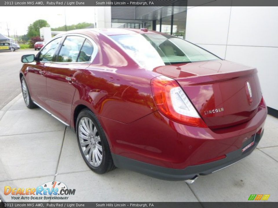 2013 Lincoln MKS AWD Ruby Red / Light Dune Photo #3