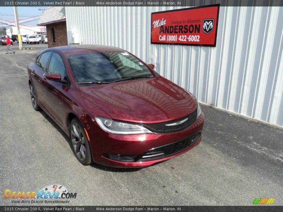 2015 Chrysler 200 S Velvet Red Pearl / Black Photo #1