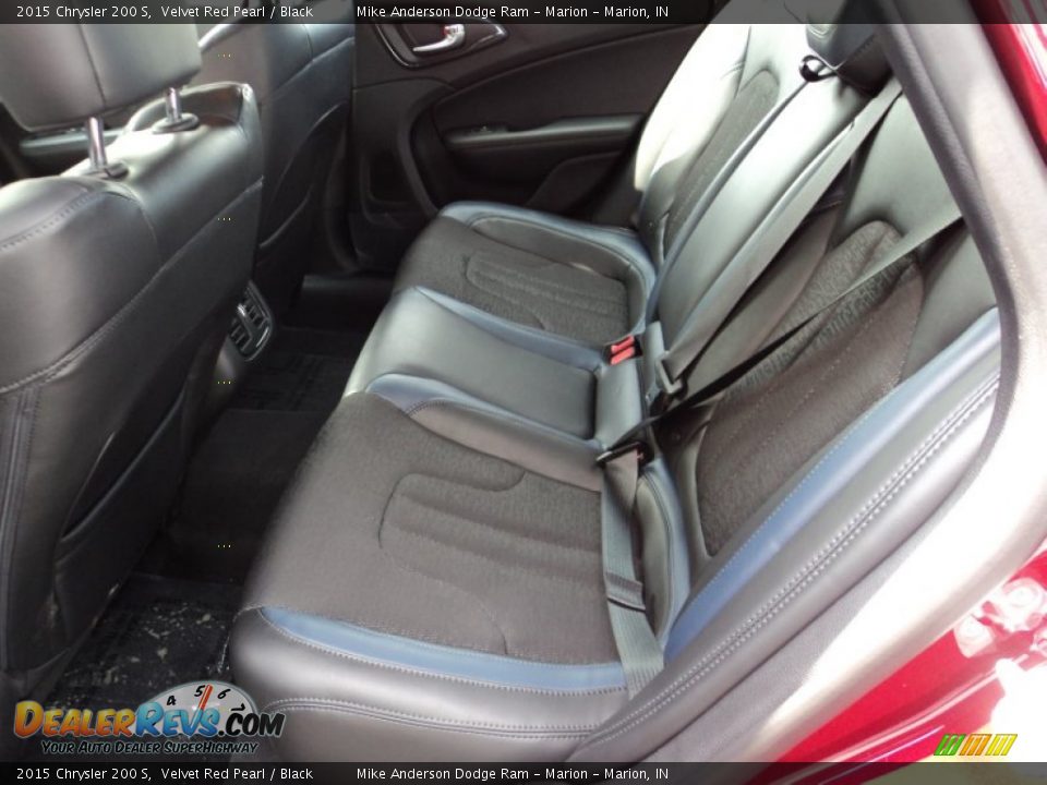 Rear Seat of 2015 Chrysler 200 S Photo #9