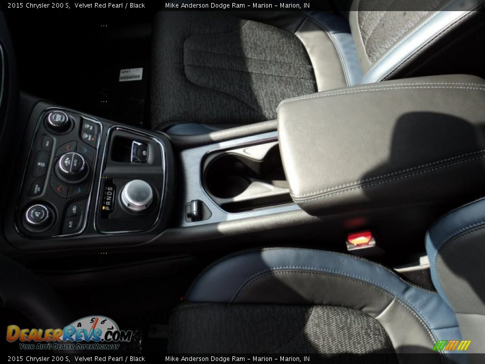 2015 Chrysler 200 S Velvet Red Pearl / Black Photo #15
