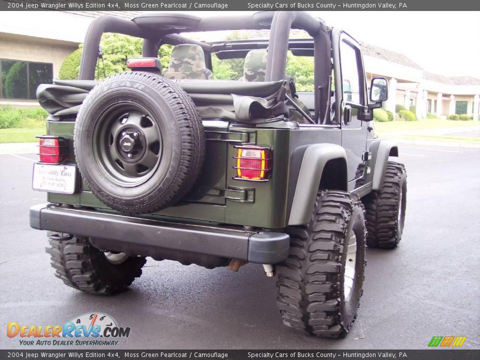 2004 Jeep Wrangler Willys Edition 4x4 Moss Green Pearlcoat / Camouflage Photo #21