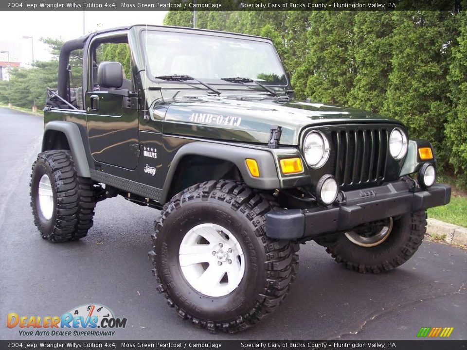 2004 Jeep Wrangler Willys Edition 4x4 Moss Green Pearlcoat / Camouflage Photo #27