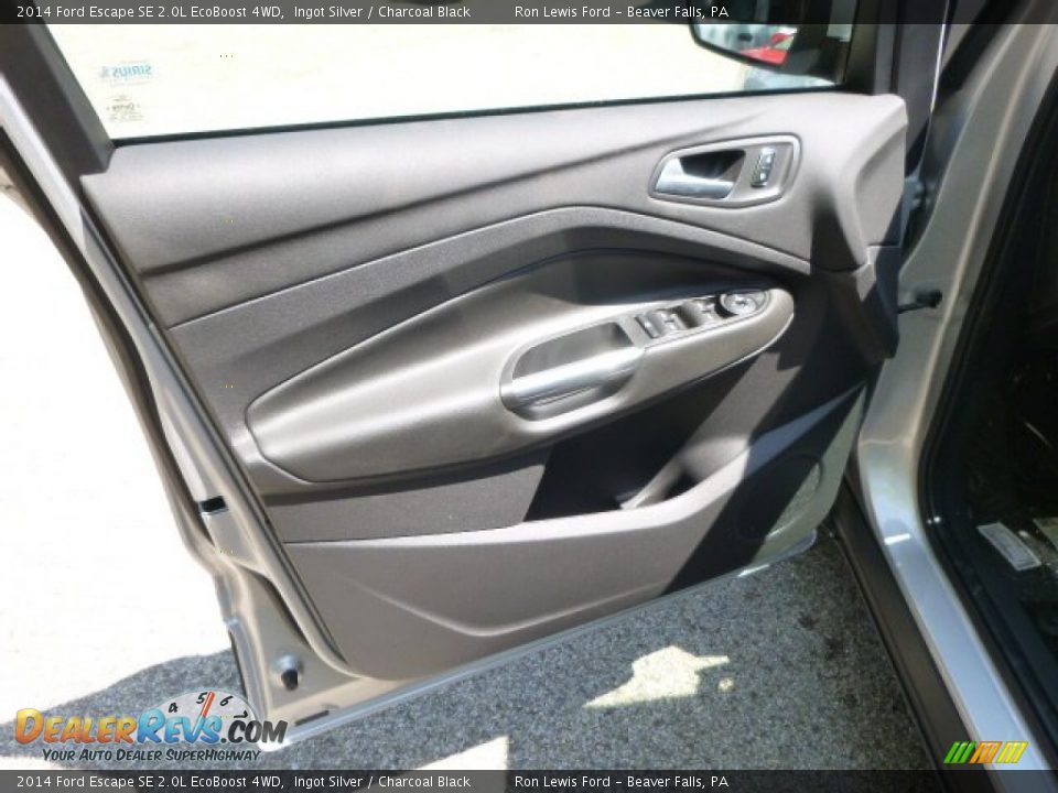 2014 Ford Escape SE 2.0L EcoBoost 4WD Ingot Silver / Charcoal Black Photo #11