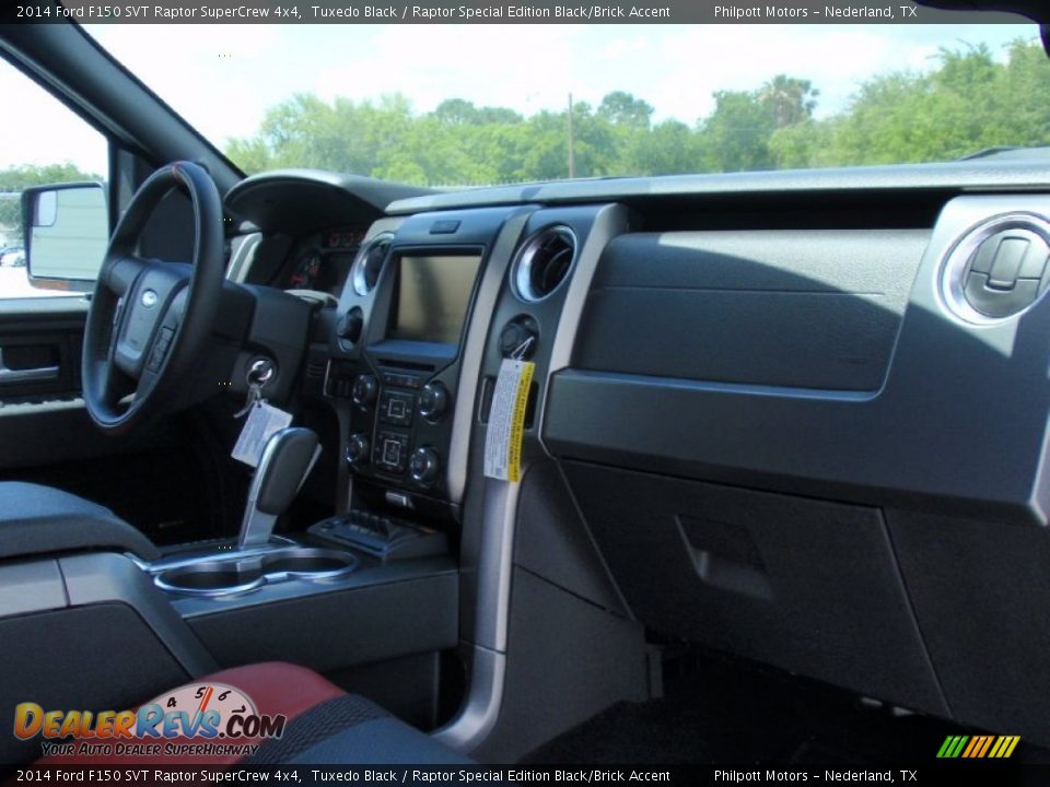 2014 Ford F150 SVT Raptor SuperCrew 4x4 Tuxedo Black / Raptor Special Edition Black/Brick Accent Photo #24