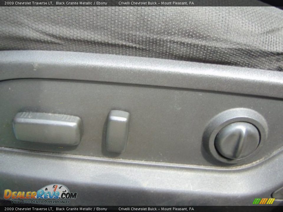 2009 Chevrolet Traverse LT Black Granite Metallic / Ebony Photo #15